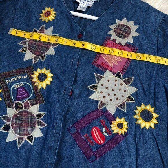 Vintage 90s Fall Autumn Halloween Denim Embroidered Button Down Shirt - Picture 4 of 8